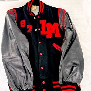 RARE Vintage Linnmar  LM 80s  HOWE Athletic Apparel Jacket Black Red